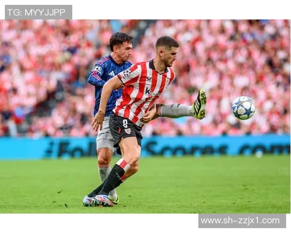 西甲巅峰对决巴塞罗那与马德里竞技的战术较量与状态分析